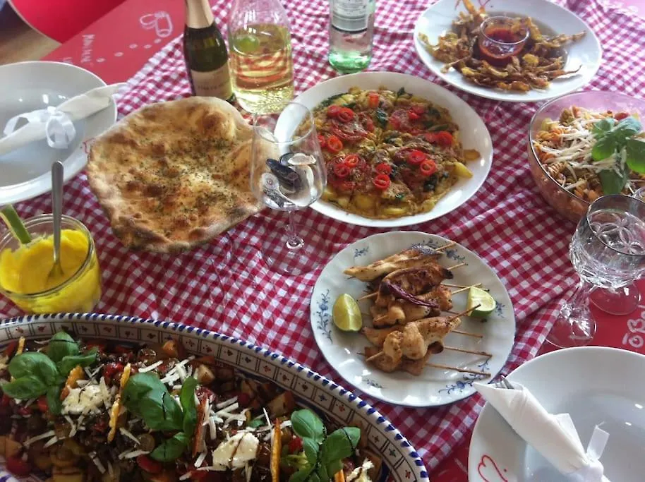 Schoenes Loft Ueber Den Daechern Schenefeld  بيت ضيافة Schenefeld (Pinneberg)