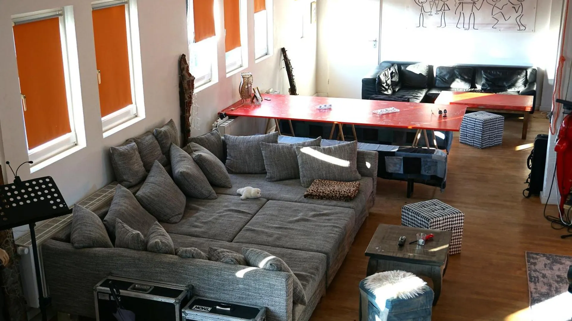 Schoenes Loft Ueber Den Daechern Schenefeld  Germany